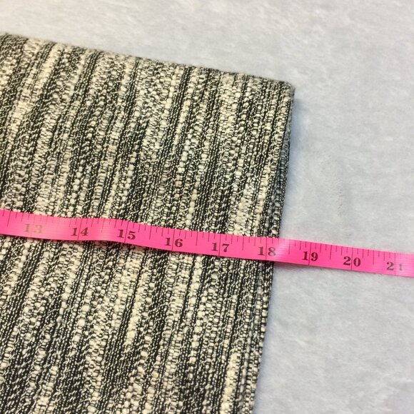 Ann Taylor LOFT Mini Pencil Skirt 12P Womans Petite Black White Tweed Zip Pocket - Picture 7 of 12